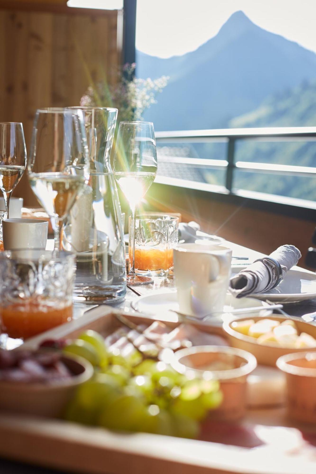 Alpenstolz Damuels Haus 2 - Stilvoll Urlauben In Den Bergen Apartment Ngoại thất bức ảnh